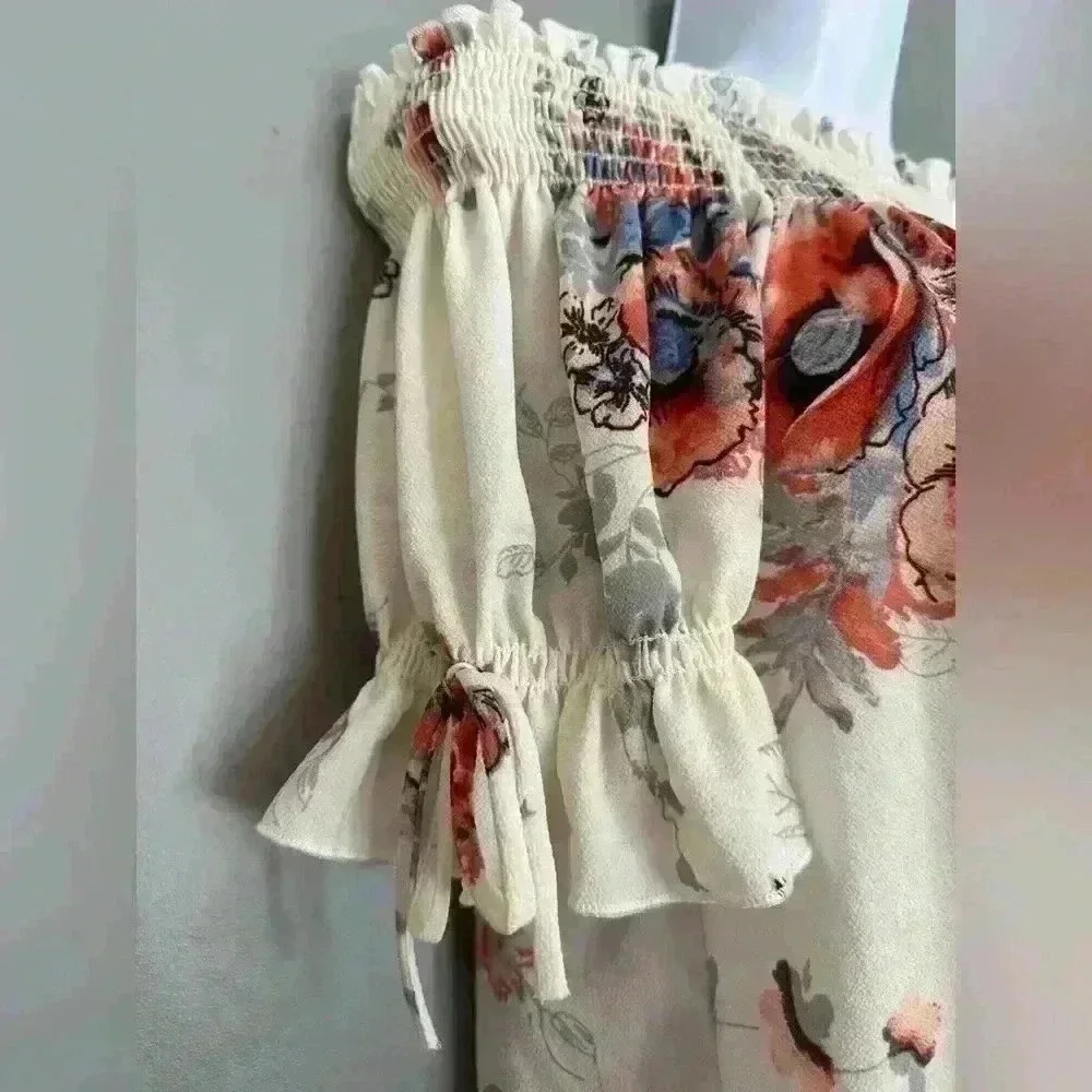 Timing Off Shoulder Floral Top (28)